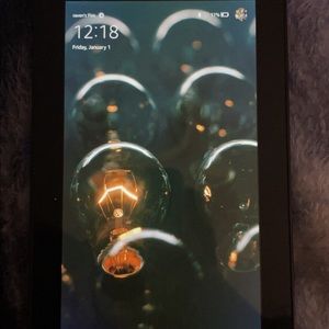 Amazon kindle brand new no damages or marks! Charger included